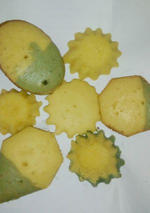 A picture of Plain cup cake.