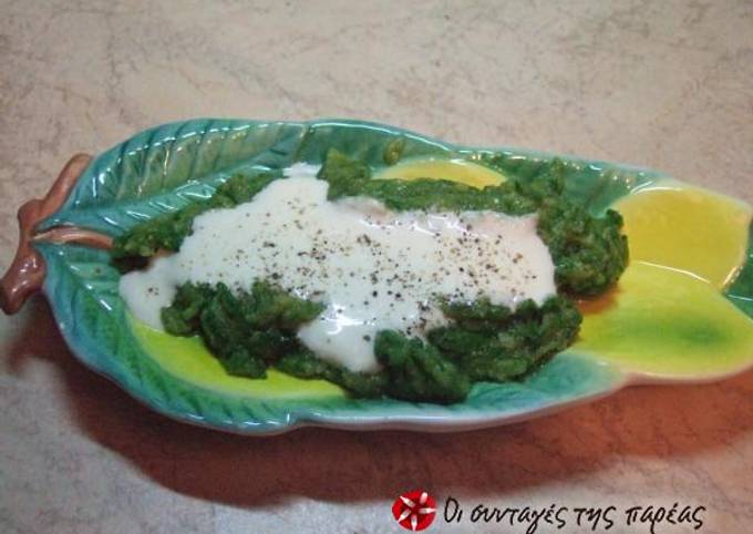 κύρια φωτογραφία συνταγής “Χαβιάρι” από κολοκυθάκια, με κρέμα Parmigiano