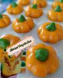 104.Steamed pumpkin bun (Kue Labu Kuning Kukus)