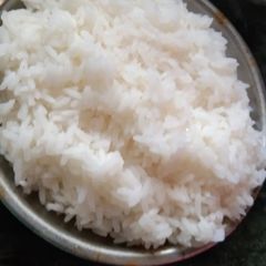A picture of Boil rice.
