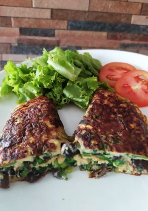 Foto resep Omelette Bayam Jamur Kuping - MPASI 12m+