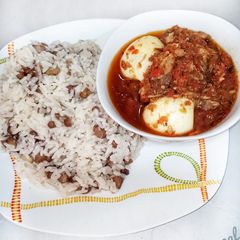 A picture of Rice n beans ata stew.