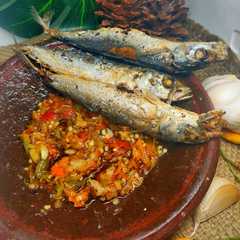 รูปของ Pindang Goreng sambal bawang