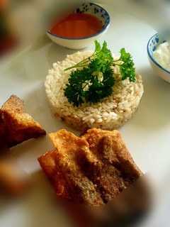 Pisztráng tartárral, chiliszósszal recept fotója