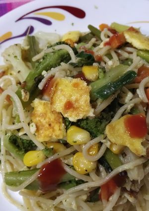 A picture of Spaghetti cheesy veggies with egg delite.