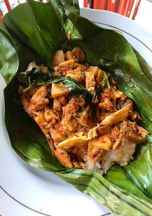 Foto resep Nasi Bakar Ikan Suwir Pedas