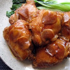 A picture of Soy Sauce Chicken.