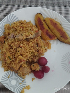 Una foto de Arroz con cerdo