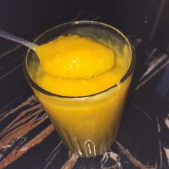 A picture of Mango smoothie.