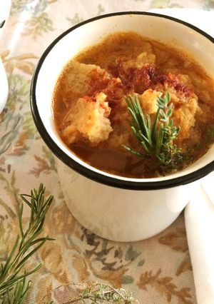 Una foto de Sopa de ajo