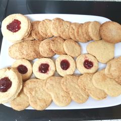 My Shortbread Buscuits some with Raspberry Jam. 😎 A picture of My Shortbread Buscuits some with Raspberry Jam. 😎.