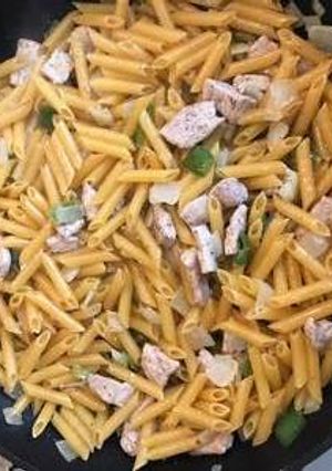 Una foto de Macarrones a la Sartén