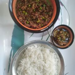 A picture of Mutton mince with peas.(Qeema Mattar)fry.