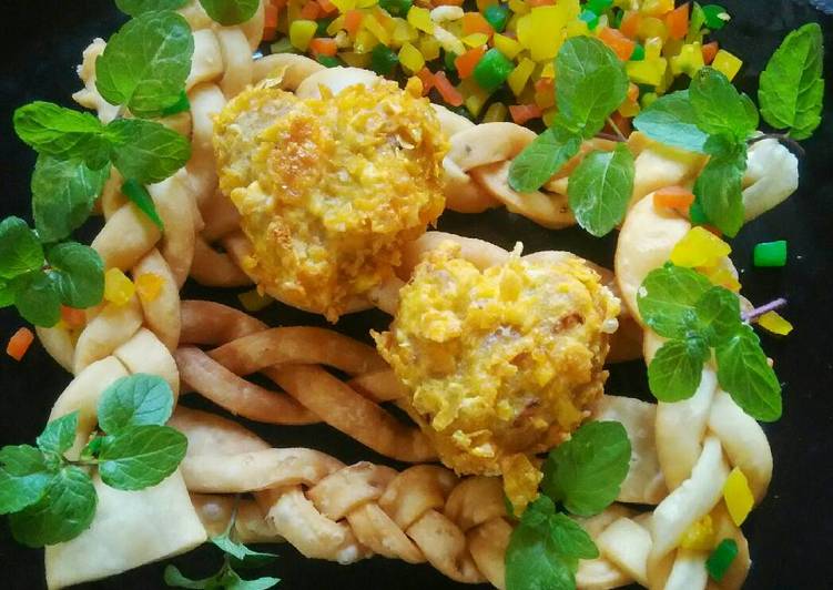 Heart cutlet in edible platter