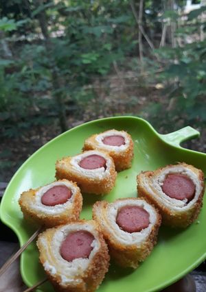 Foto resep Roti gulung isi sosis keju