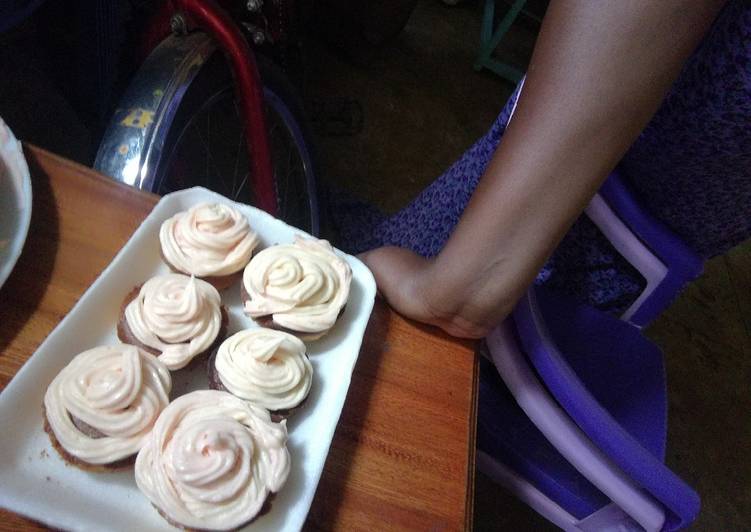 Vanilla Cupcakes