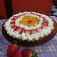 Tarta de frutillas y durazno