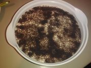 Une photo de mascarpone fruits sirop