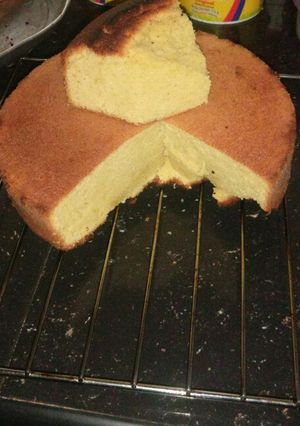 A picture of Vanilla cake.