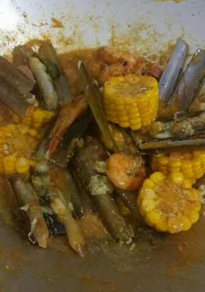 Foto resep Seafood saus padang telur ala resto
