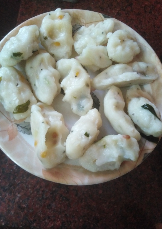 கார பிடி கொழுக்கட்டை (Kaara pidi kolukattai recipe in tamil) செய்முறை முக்கிய புகைப்படம்
