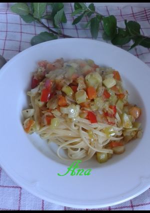 Una foto de Tallarines con verduras