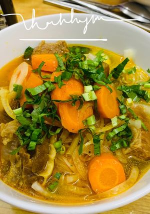 Hình của món Hủ Tíu Bò Kho.