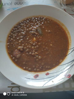 Una foto de Lentejas con chorizo en Mambo