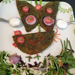 A picture of Healthy green paratha.
