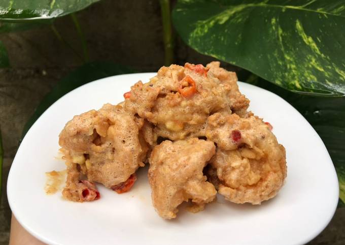 Udang salted egg