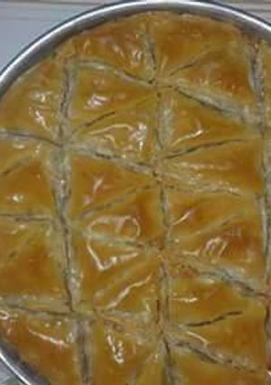 صورة لوصفة الوصفه.جلاش بحشو البسبوسه والمكسرات
