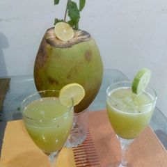 A picture of Nariyal pani shikanji.