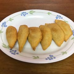 A picture of Khoya karanji/ gujiya.