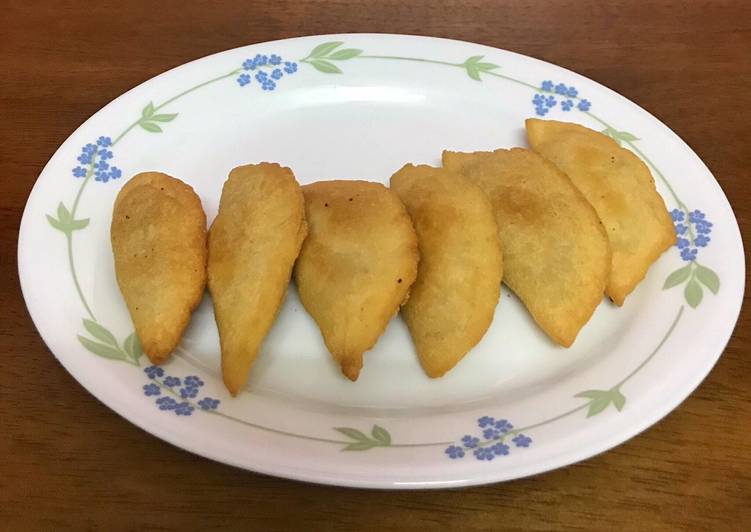 Khoya karanji/ gujiya