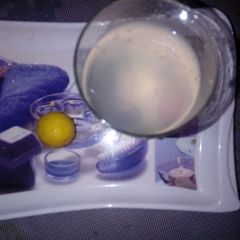 A picture of Lemon juice.