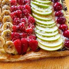 Foto principal de Tarta frutas con chocolate y crema pastelera
