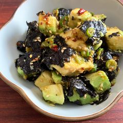 A picture of Avocado & Nori Salad.
