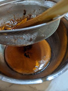 A picture of Victoria's glaze.