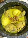 Opor Ayam Bumbu Kuning