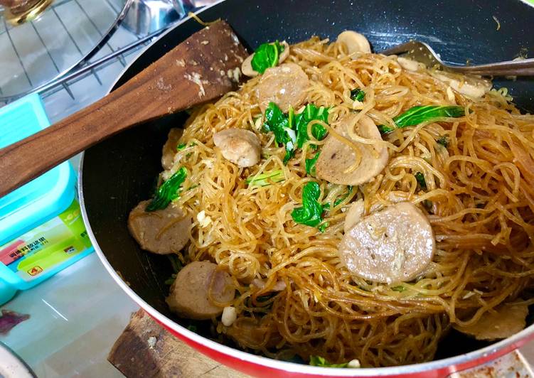 Resep Bihun Goreng Bakso yang Lezat Sekali
