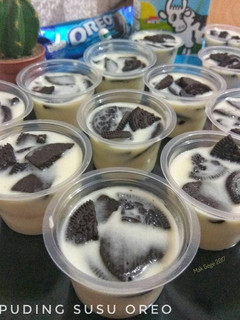 Foto resep Puding Susu Oreo 🍮
