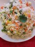 Arroz blanco con verduras