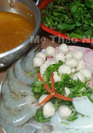 Hình của món Lẩu Chua Hải Sản.