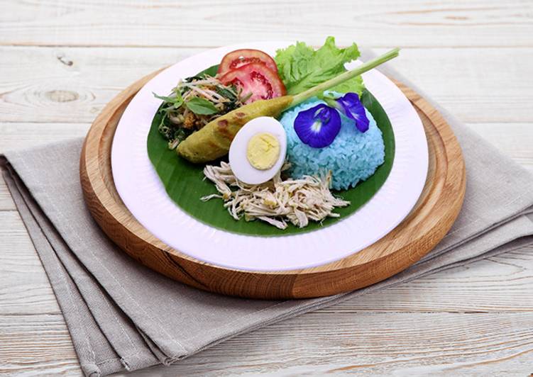 Nasi Biru Urap