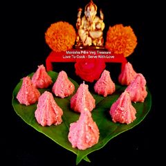 A picture of Rose Coconut Modak.