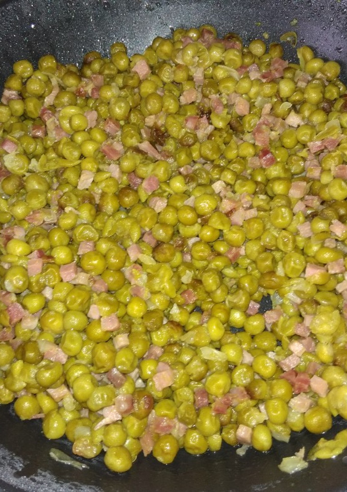Una foto de Guisantes con jamón fácil
