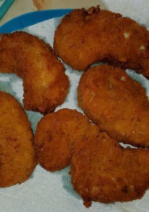 Una foto de Pechuga empanada frita