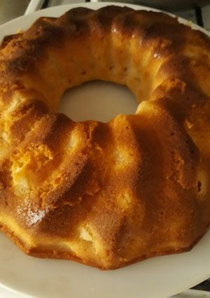 Una foto de Budín de durazno en lata