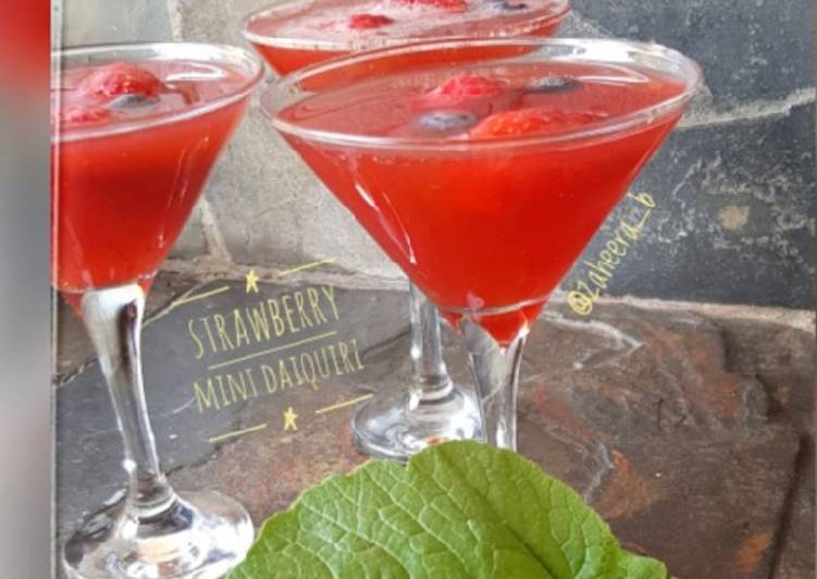 Step-by-Step Guide to Prepare Quick Strawberry mint daiquiri #justblendit