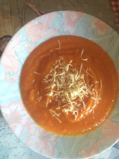 Foto de Sopa de cenoura e batata doce